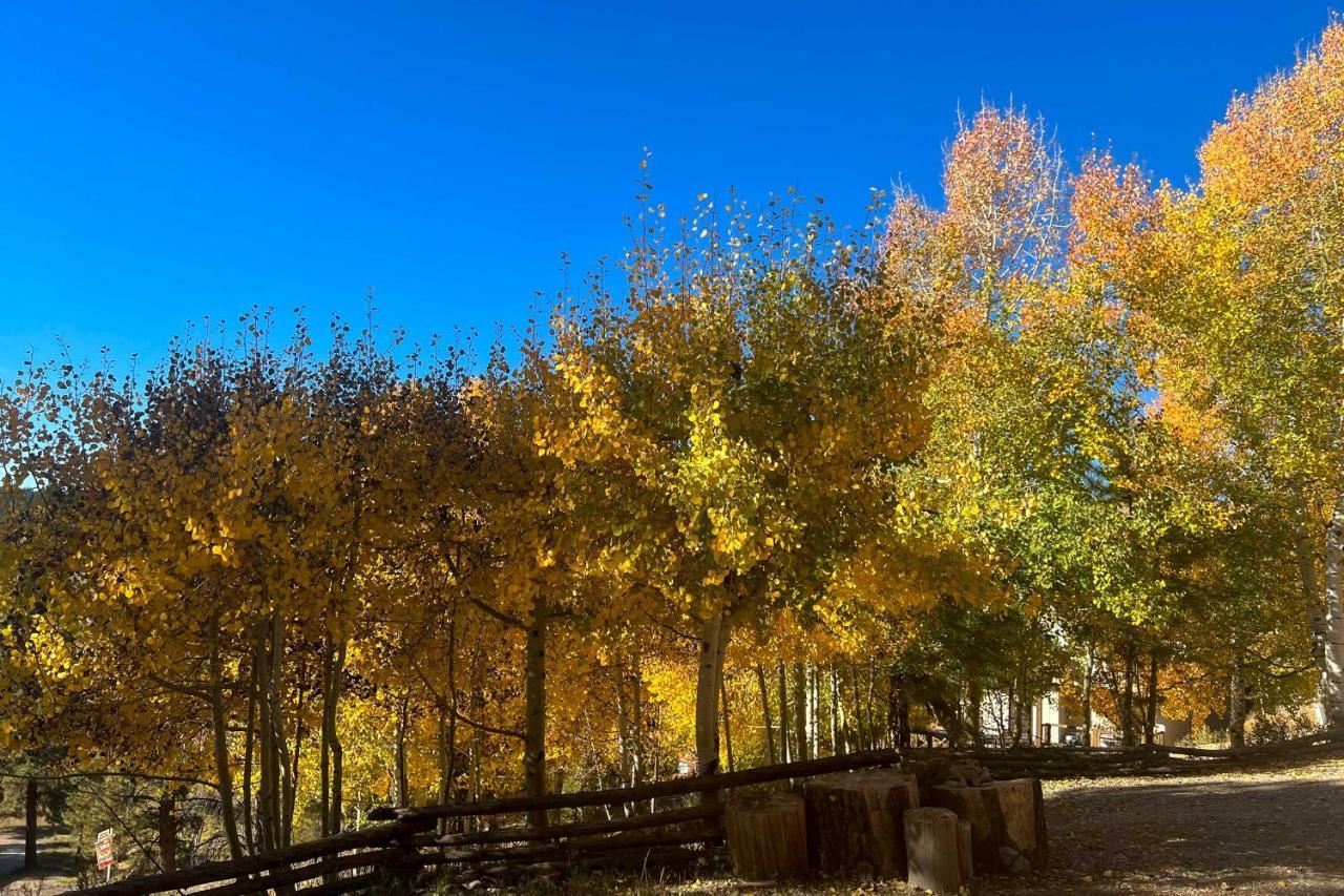 Pet-Friendly Duck Creek Village Retreat With Deck! Exterior foto