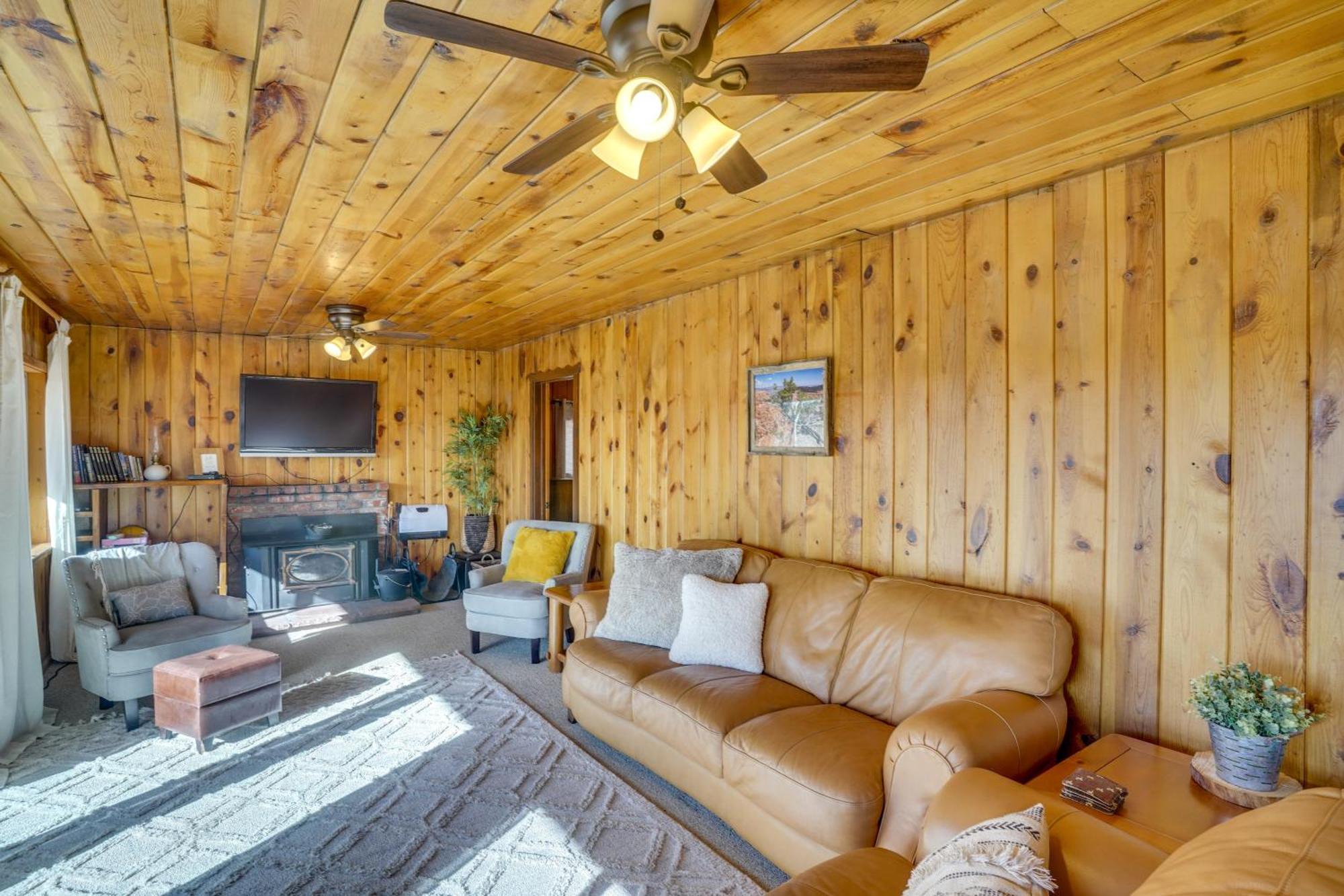 Pet-Friendly Duck Creek Village Retreat With Deck! Exterior foto